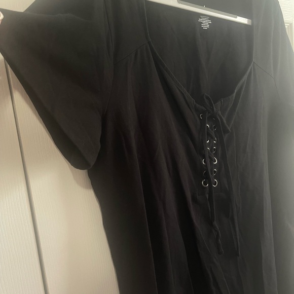 Torrid Foxy Lace-Up Short Sleeve Top - Picture 5 of 7